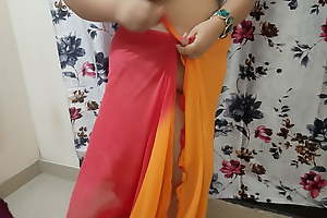 DESI Townsperson BHABHI Infirm of purpose HER Garments IN Bedchamber WITH CAMERA Beyond everything