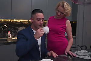 Victorian mom makes coffee and gets anal-copulation from lad