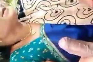 Desi cheating Wife Gives Oral-sex about motor car