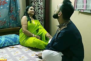 Nutty devor increased by bengali bhabhi hardcore sex at home! Desi hot chudai